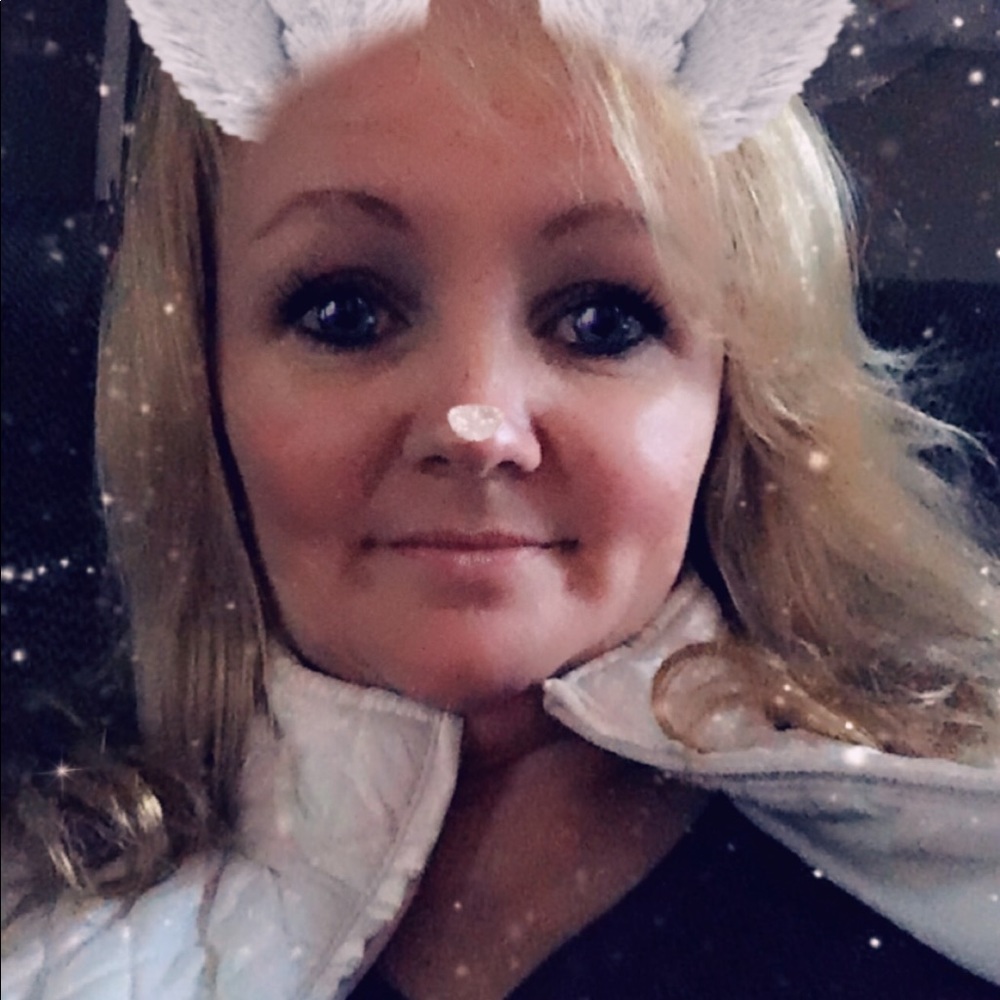 Meet your Posher, Cindy